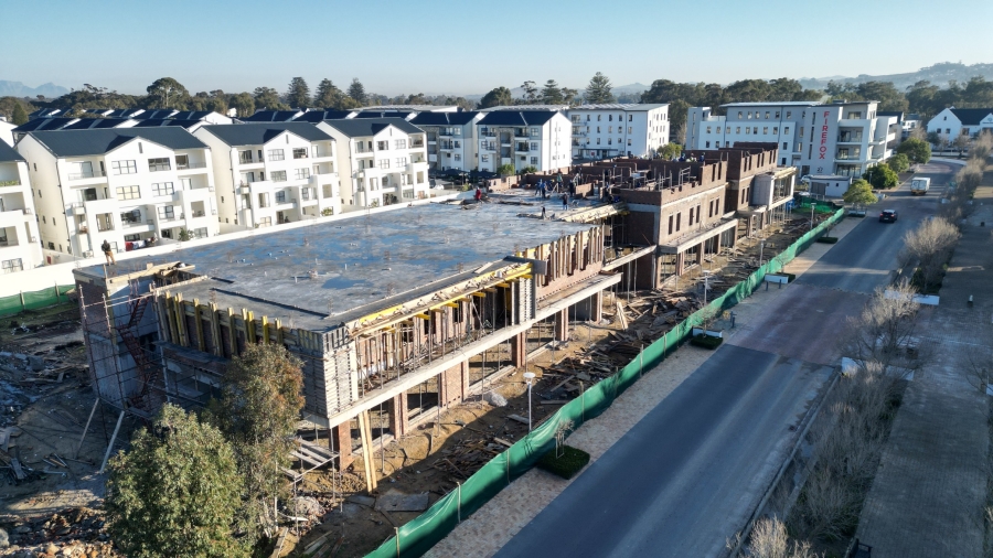 To Let commercial Property for Rent in Paardevlei Western Cape